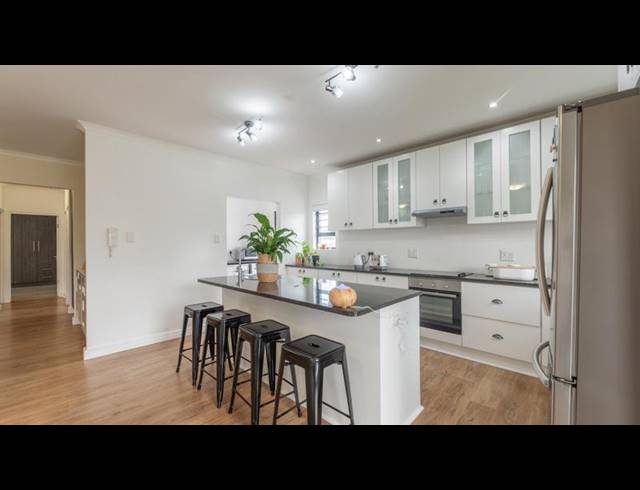 3 BEDROOM HOUSE FOR SALE IN VIKING VILLAGE